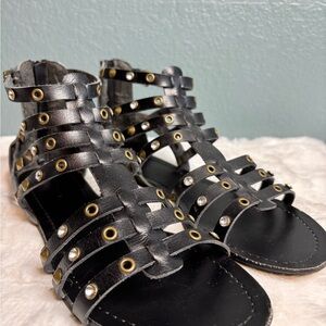 Aldo Black Gladiator Studded Leather Sandals Women’s Size 11
